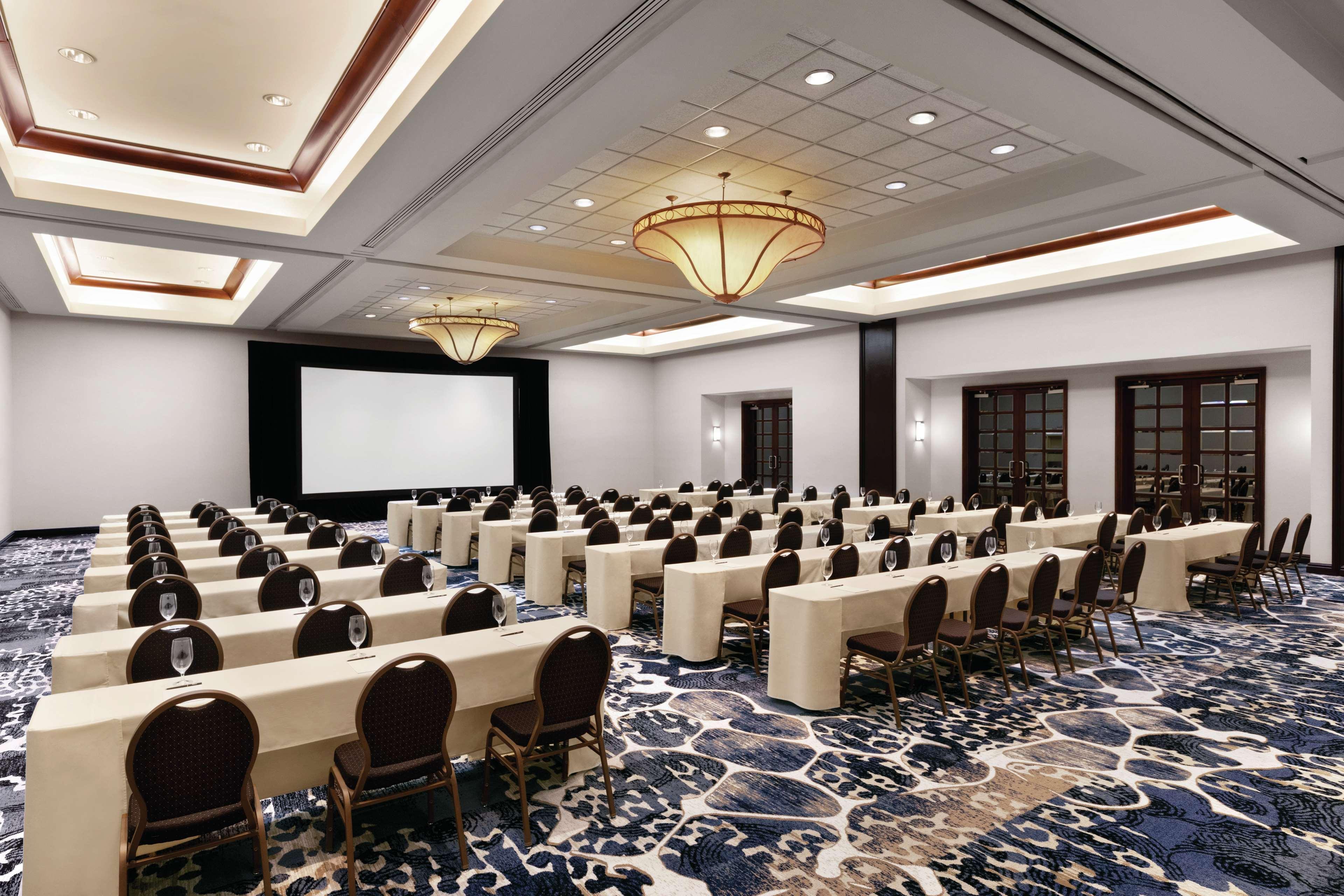 Doubletree By Hilton South Charlotte Tyvola Hotel Exterior foto