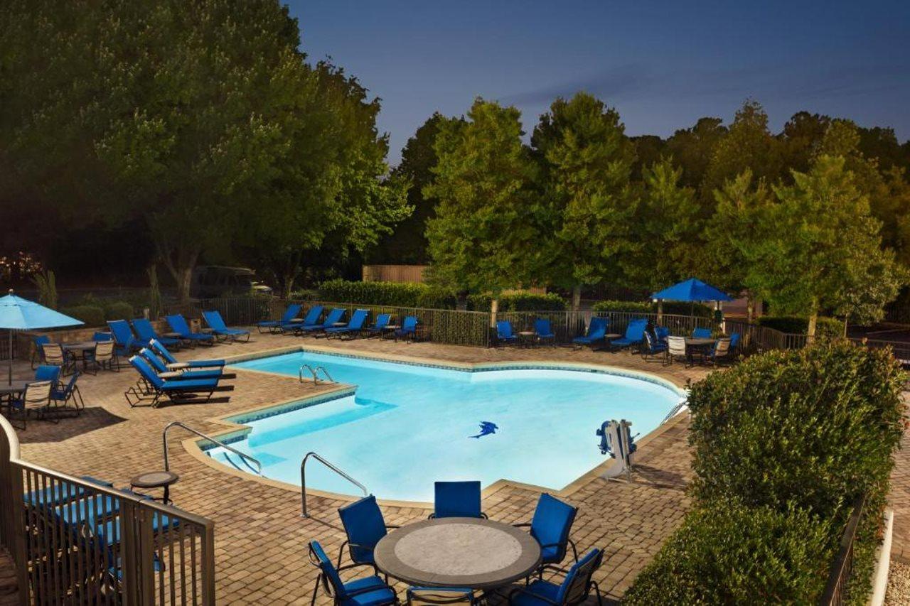 Doubletree By Hilton South Charlotte Tyvola Hotel Exterior foto