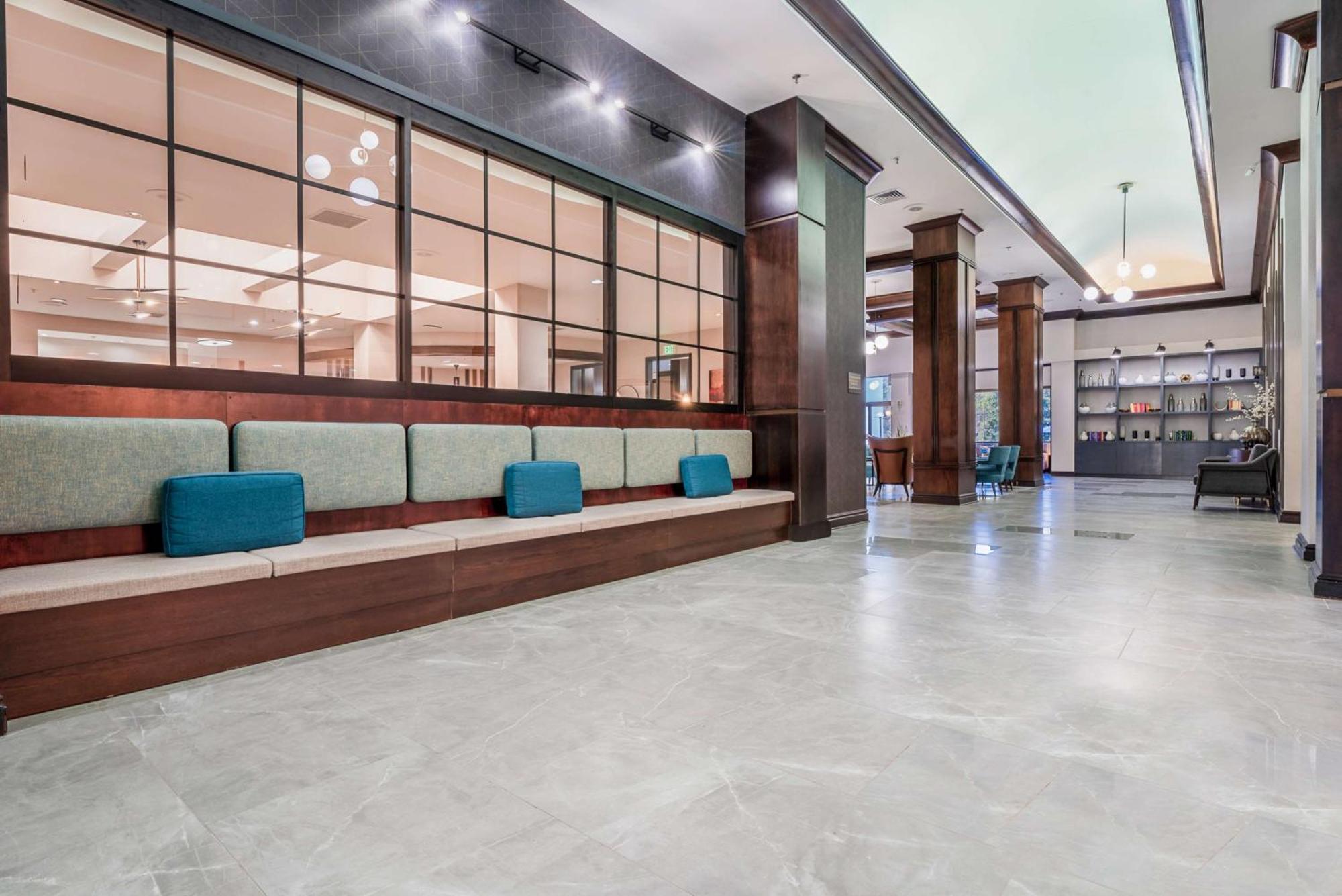 Doubletree By Hilton South Charlotte Tyvola Hotel Exterior foto